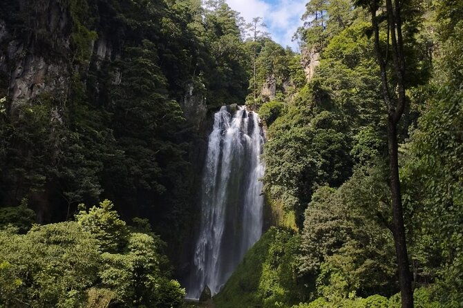 private-day-tour-of-magic-and-nature-in-cascades-of-urlanta