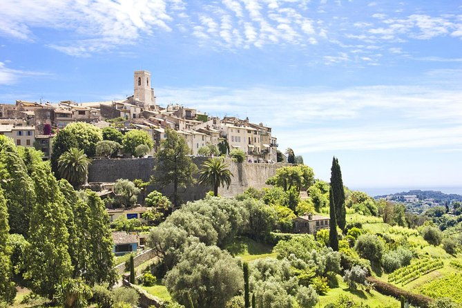 private-day-trip-provence-countryside-by-minivan-from-cannes