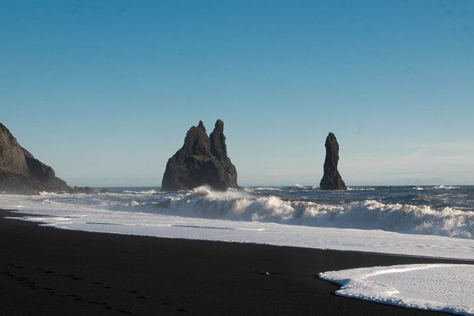 private-glacier-hike-and-south-coast-sightseeing
