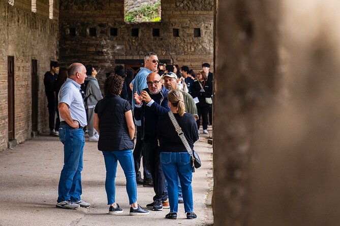 private-guided-tour-of-pompeii-with-lunch-in-winery
