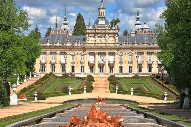 private-guided-tour-with-admission-to-la-granja-and-fabrica-de-vidrio