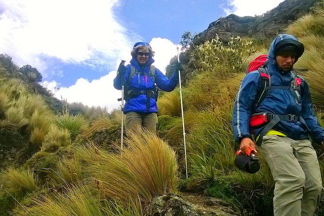 private-hiking-tour-to-ruco-pichincha-teleferico