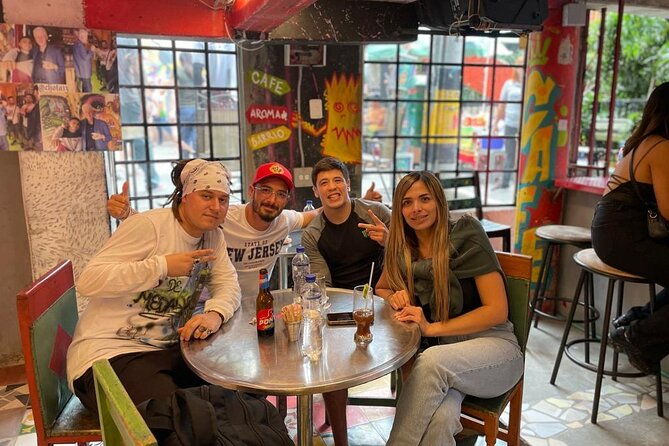private-medellin-city-tour-comuna-13