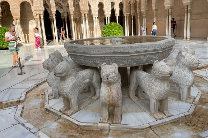 private-night-tour-of-the-alhambra-in-granada-includes-tickets