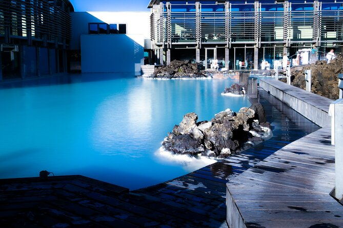 private-reykjavik-blue-lagoon-roundtrip-with-2-hours-waiting-at-blue-lagoon