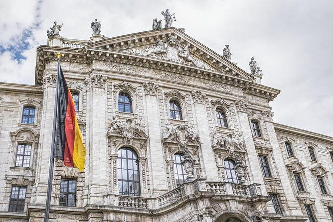 private-scenic-transfer-from-frankfurt-to-munich-with-4h-of-sightseeing