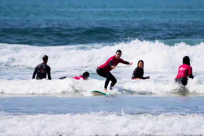private-surf-class-with-photoshoot-in-caparica