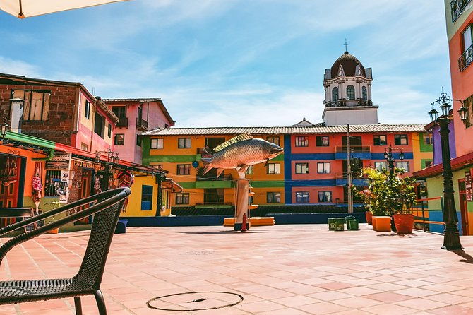 private-tour-colourful-guatape-and-the-penol-boulder-from-medellin