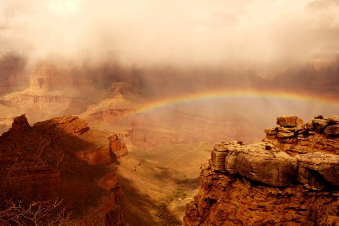 private-tour-grand-canyon-sunset-and-ancient-ruins-with-dinner