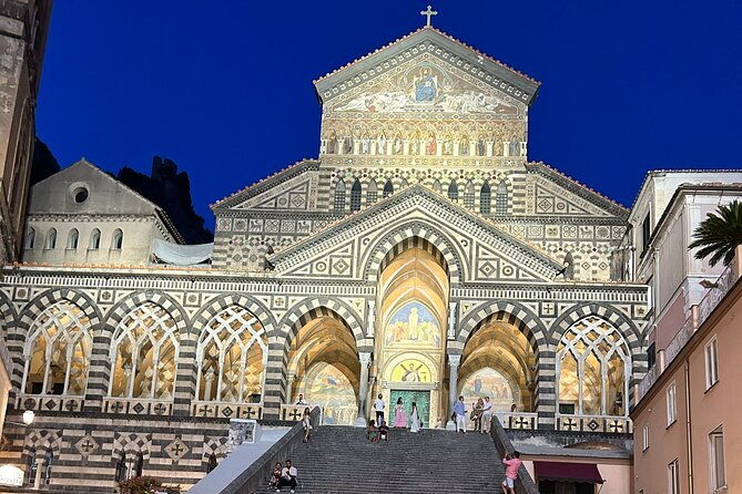 private-tour-into-the-amalfi-coast-from-sorrento-for-cruise