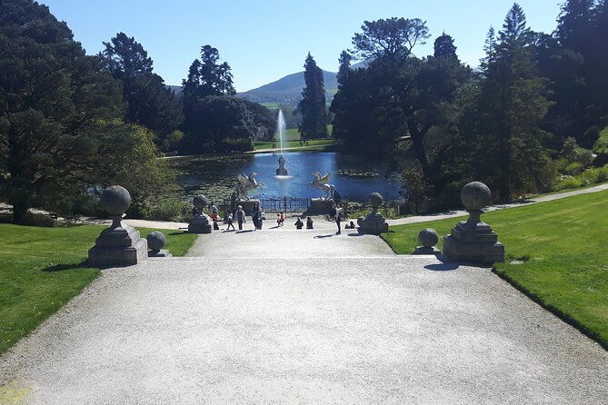private-tour-of-glendalough-and-powerscourt-gardens-1-7-ppl