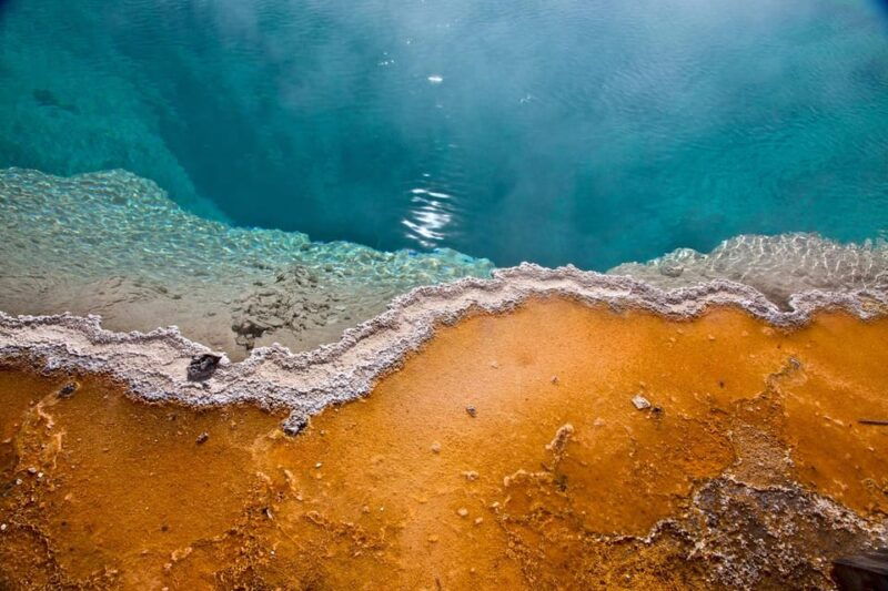 private-tour-of-yellowstone-national-park