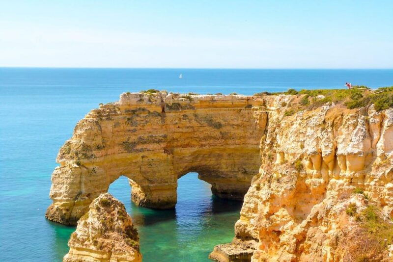 private-tour-to-silves-and-lagos-ponta-da-piedade