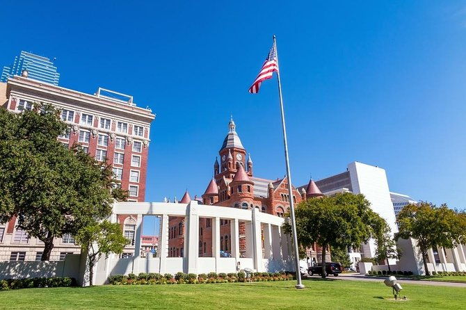 private-transfer-from-dallas-airport-dfw-to-dallas-in-luxury-van