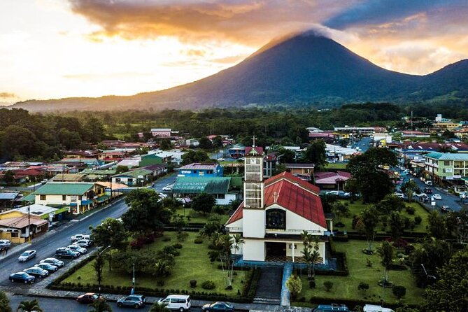 private-transfer-from-la-fortuna-to-liberia-intl-airport-lir-area