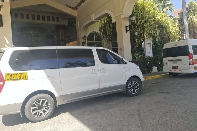 private-transfer-from-liberia-airport-to-secrets-papagayo