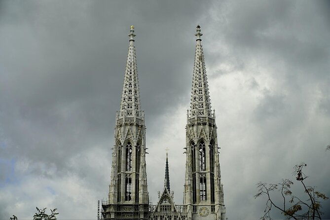private-transfer-from-salzburg-to-vienna-with-2h-of-sightseeing