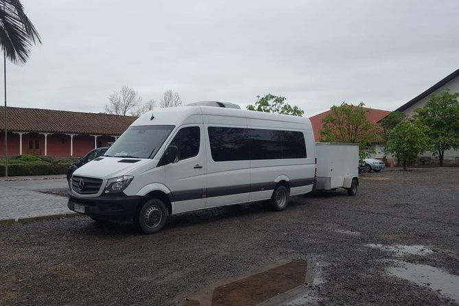 private-transfer-santiago-international-airport-to-hotel-in-portillo