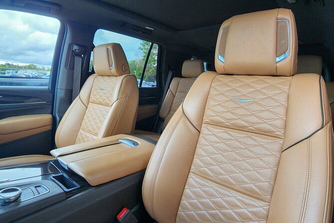 private-transfer-theme-park-hotels-to-orlando-mco-airport-by-suv