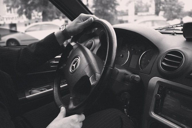 private-transfer-waikiki-to-honolulu-airport-hnl-by-sedan