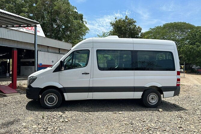 private-transportation-from-liberia-airport-to-reserva-conchal-2