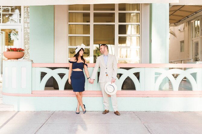 private-vacation-photography-session-with-local-photographer-in-miami