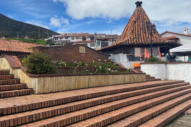 private-visit-to-casa-loca-and-guatavita