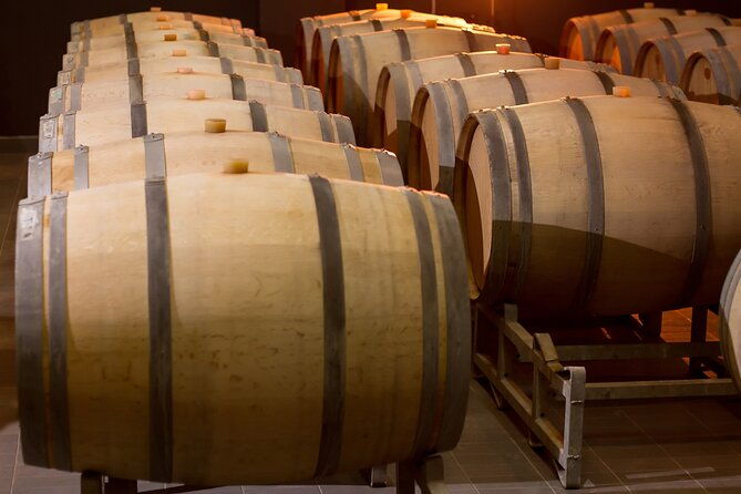 private-wine-tasting-activity-at-lipovac-winery