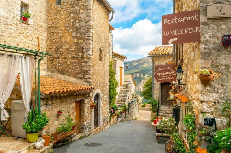 provence-countryside-medieval-villages-day-trip