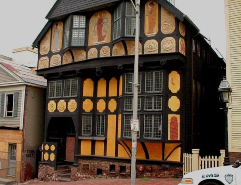 providence-ghosts-phantoms-and-poltergeists-walking-tour