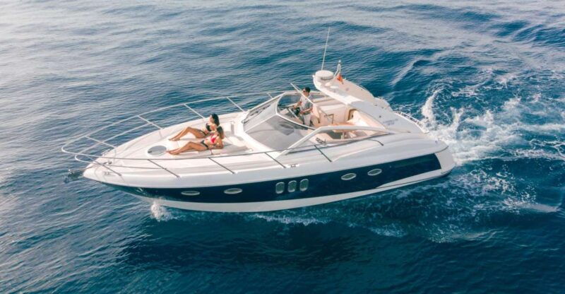puerto-banus-half-day-luxury-boat-experience