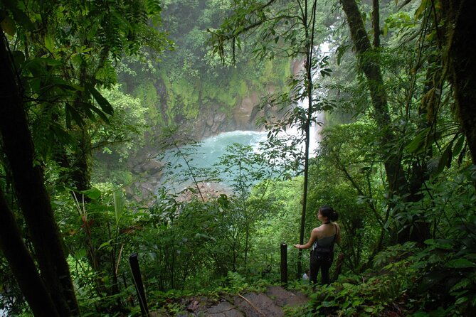rio-celeste-waterfall-sloth-observation