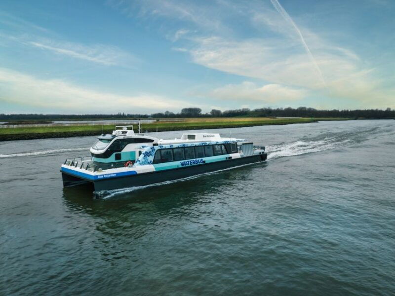 rotterdam-waterbus-ticket-to-dordrecht-and-or-kinderdijk