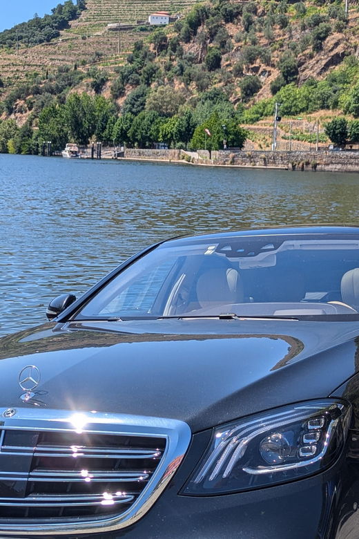 royale-douro-valley-powered-by-luxury-mercedes