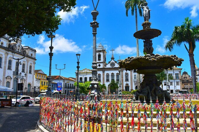 salvador-city-tour-from-praia-do-forte-privat-suv-daytour