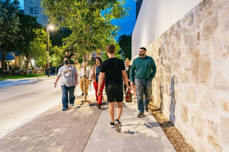 san-antonio-ghosts-and-dark-history-guided-walking-tour