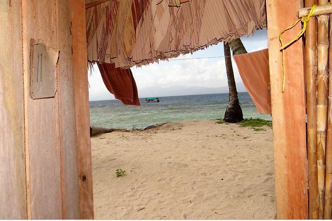 san-blas-islands-isla-aroma-private-cabin-2d-1n-plus-day-tour