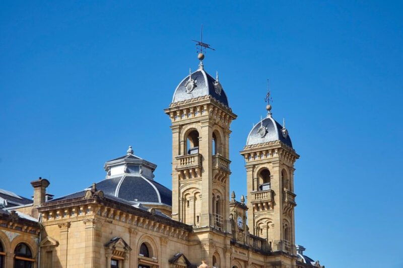 san-sebastian-express-walk-with-a-local-in-60-minutes