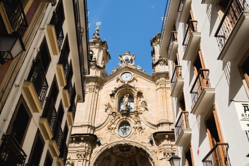 san-sebastian-guided-food-tour-with-pintxo-tasting-wines