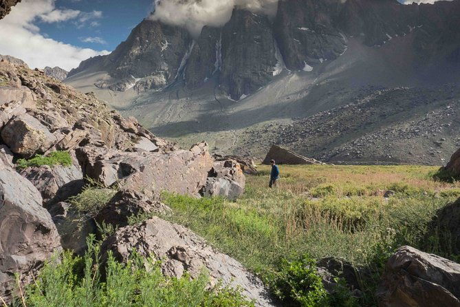 santiago-andes-overnight-adventure-hiking-camping-experience