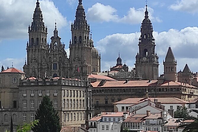 santiago-de-compostela-private-shore-tour-camino