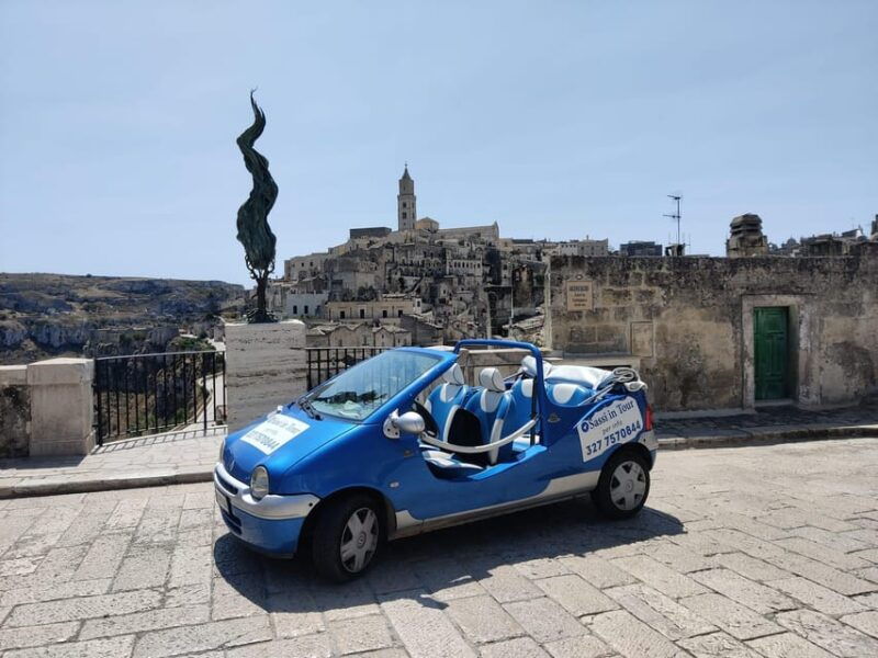 sassi-in-tour-with-twingo-convertible