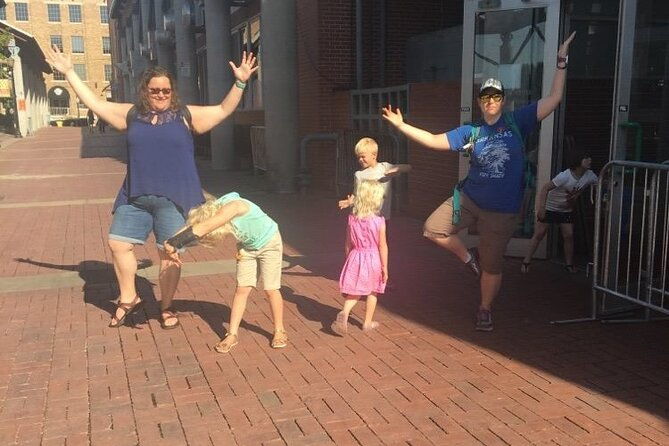 scavenger-hunt-in-providence-by-wacky-walks