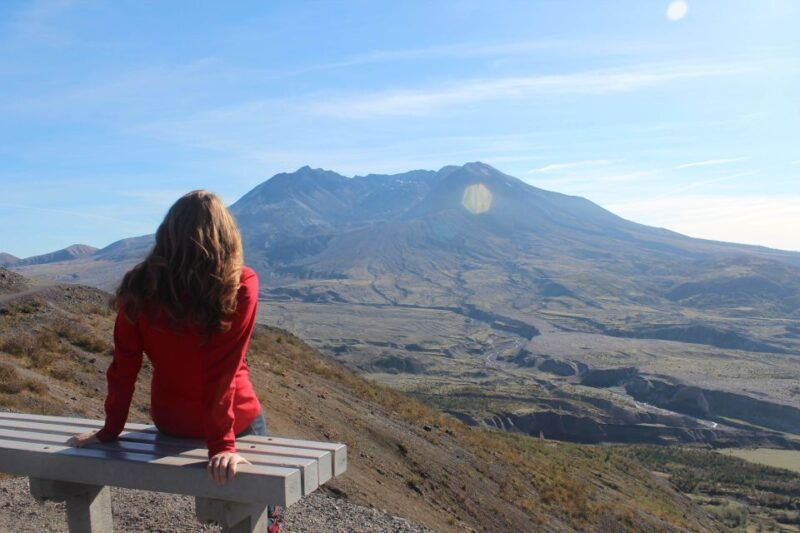 seattle-mt-st-helens-national-monument-small-group-tour