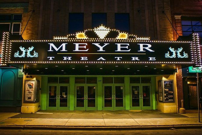 self-guided-green-bay-scavenger-hunt-victory-in-titletown