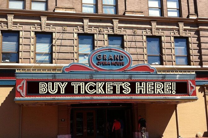 self-guided-scavenger-hunt-the-mysteries-of-macon