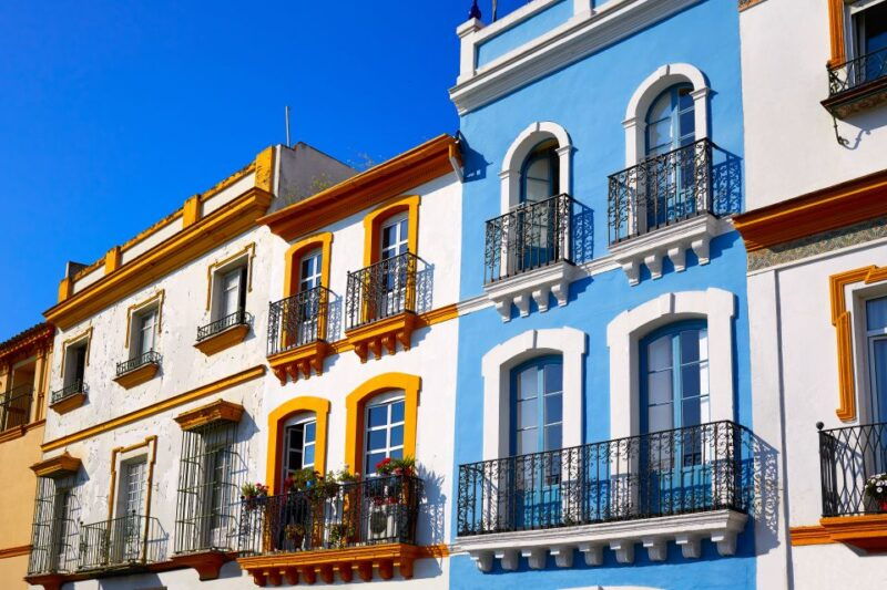 seville-authentic-and-romantic-horse-drawn-carriage-ride