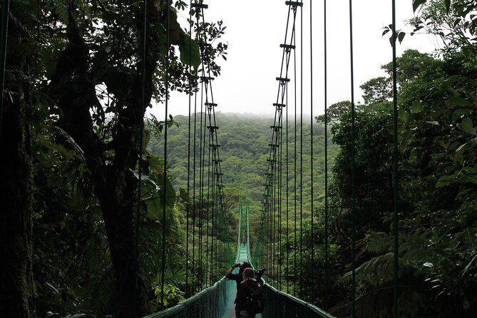 shared-shuttle-manuel-antonio-to-monteverde