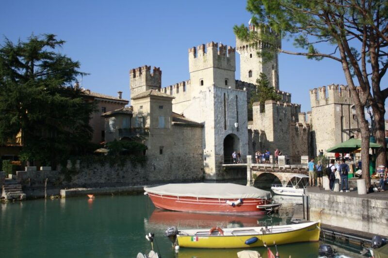 sirmione-25-minute-boat-cruise-around-the-peninsula