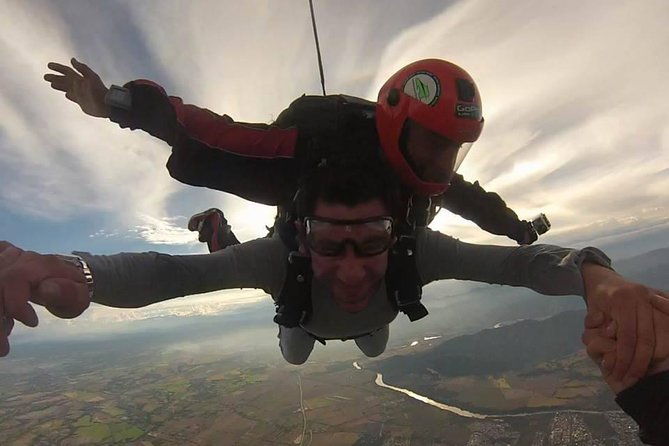 skydiving-experience-from-bogota